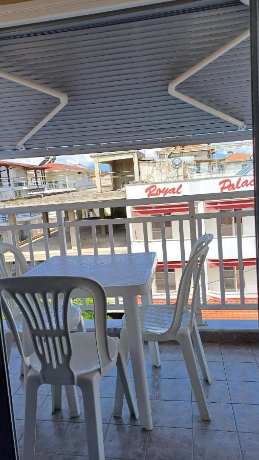 Savvas Aparthotel Olympiaki Akti Bagian luar foto